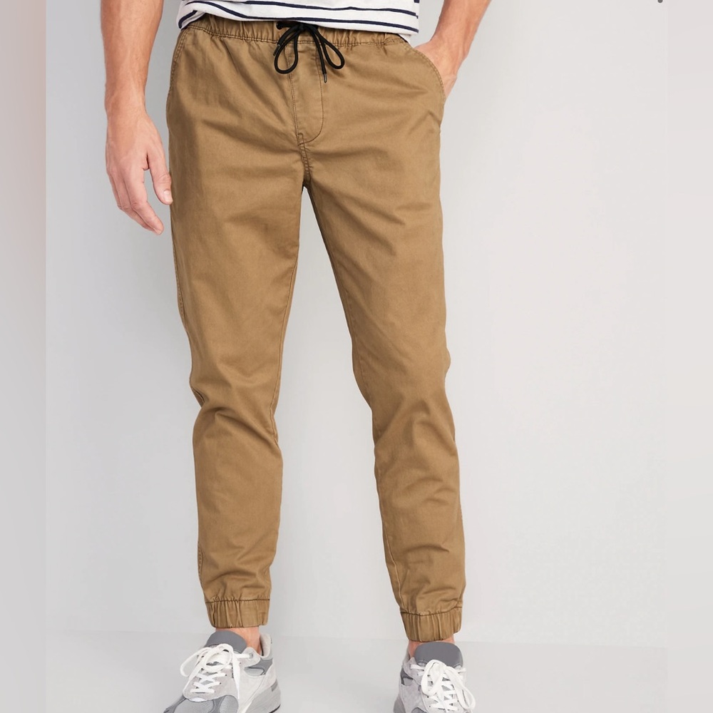 Old Navy Built-In Flex Modern Jogger - khaki color “Doe a Deer”